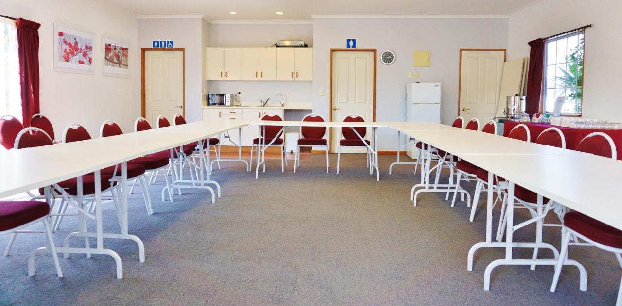 The Esplanade Motel & Conference Centre Palmerston North Extérieur photo