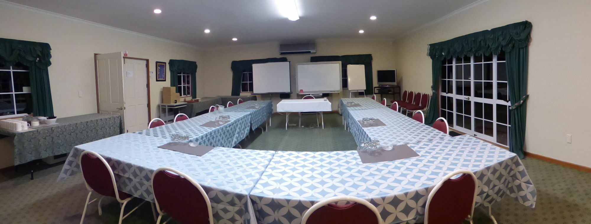 The Esplanade Motel & Conference Centre Palmerston North Extérieur photo